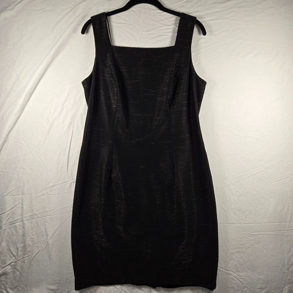 VTG USA-Made Sheath Dress Sz 10 Black Silver Metallic LBD Classic Minimalist